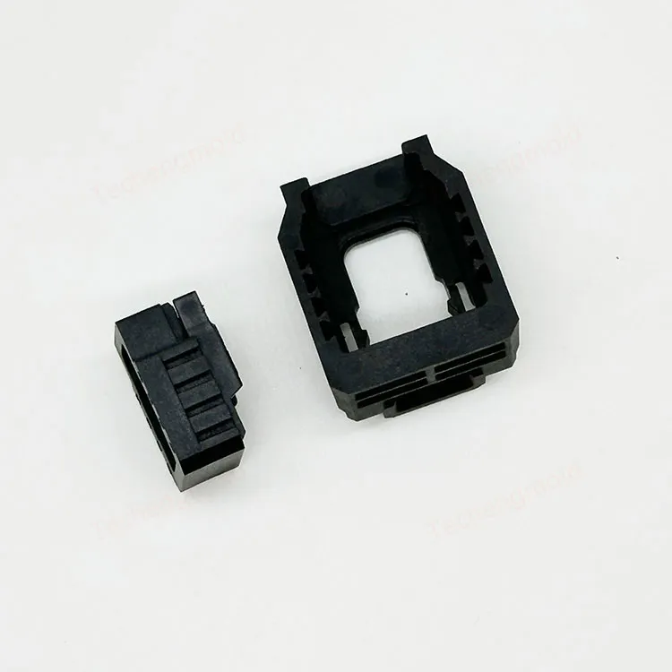 特诚科技PA66精密注塑件实拍 4